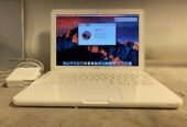 Refurbished Macbook Pro Laptop Works Really Good